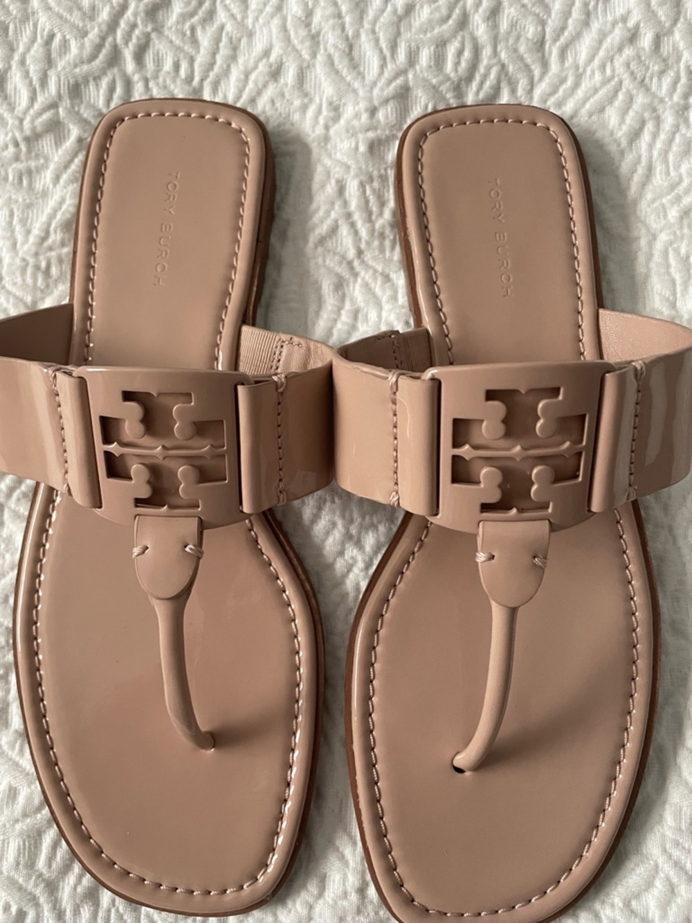 NEW! Tory Burch Women's Georgia Pink/Tan Patent Thong Sandals Size 8